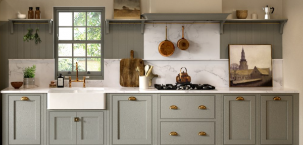 Dinding dengan panel kayu